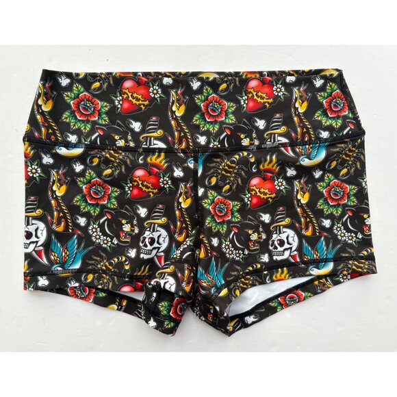 Peachy Athletic NWT “Tatted & Torn” Y2K Biker Workout Booty Shorts Size Medium - Picture 2 of 9